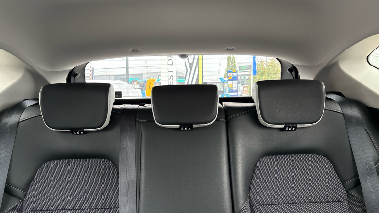 Renault Captur 1.0 TCE 90 SE Edition 5dr Petrol Hatchback